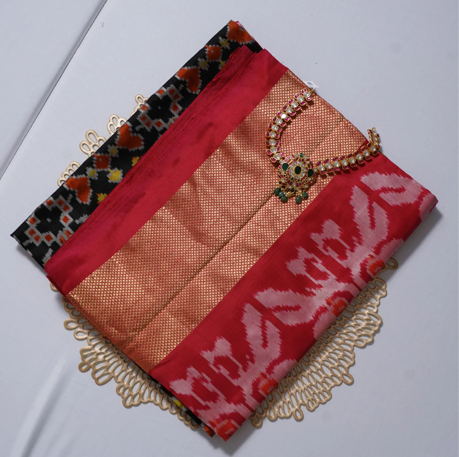 Pochampally Ikkat Silk Saree  Black & Rani Pink with Kanchi Border Potola Ikkat Design