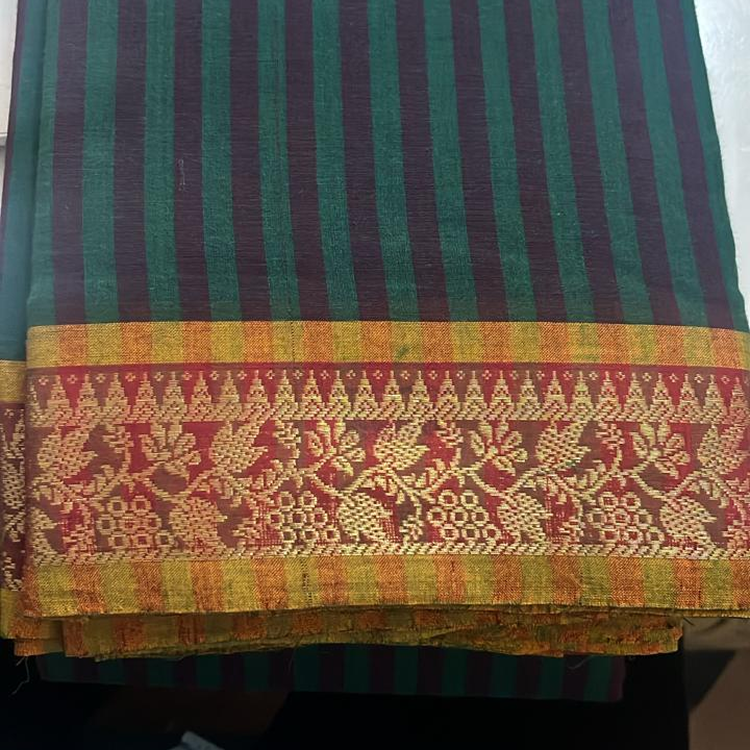 Kanchi cotton -hand weaved-Green & maroon